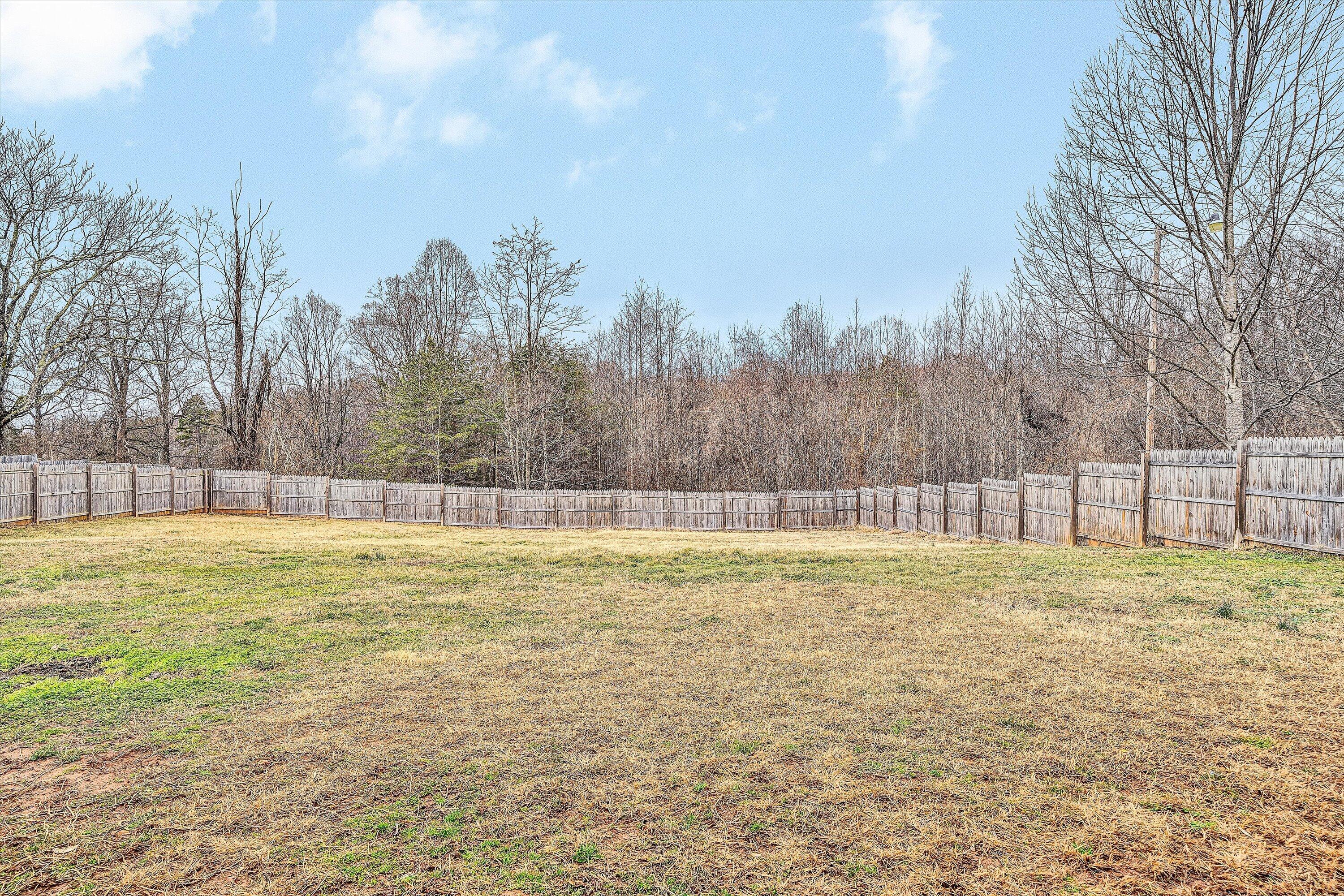1072 Garner Road Vinton, VA 24179 - Photo 25 of 32 25-VM-02170