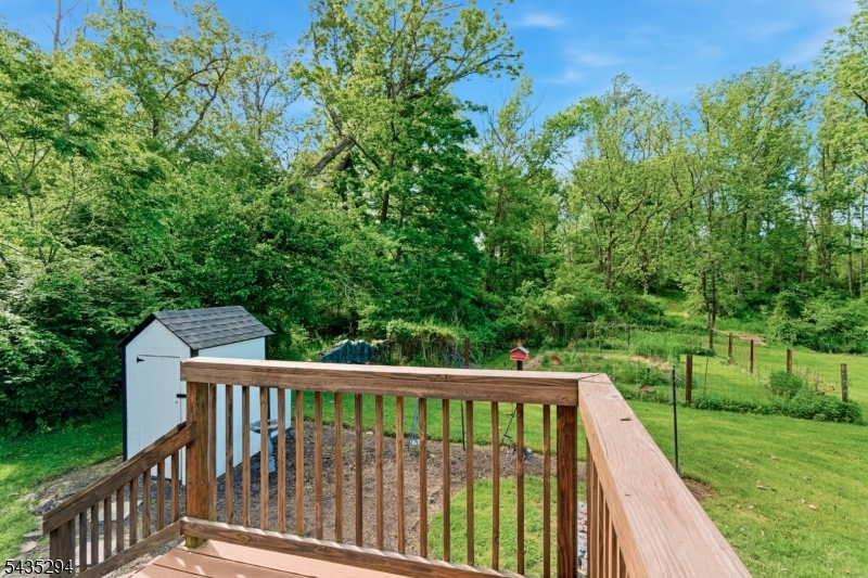 14 Brookhill Road Pittstown, NJ 08867 - Photo 4 of 8
