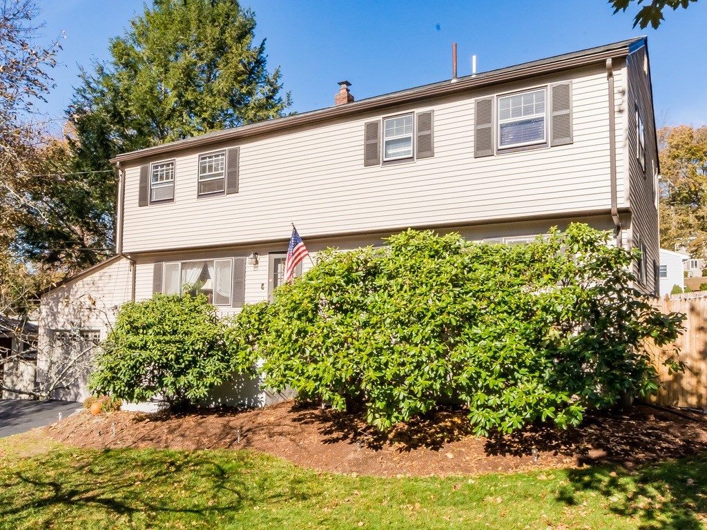 58 Burns Road Marlborough, MA 01752 - Photo 2 of 37 Gallery Image 2