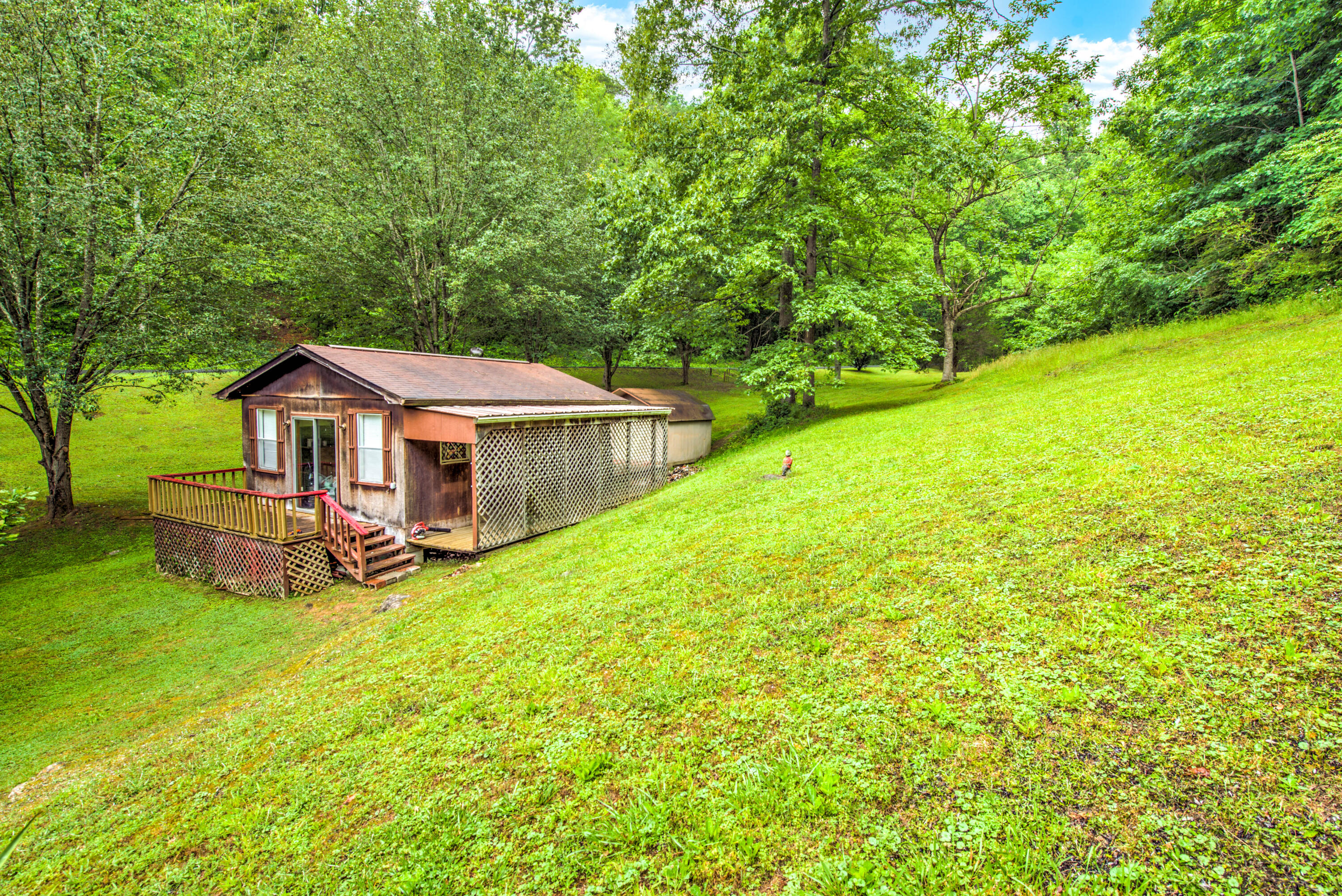 672 Longfield Road Rocky Top, TN 37769 - Photo 9 of 30 28