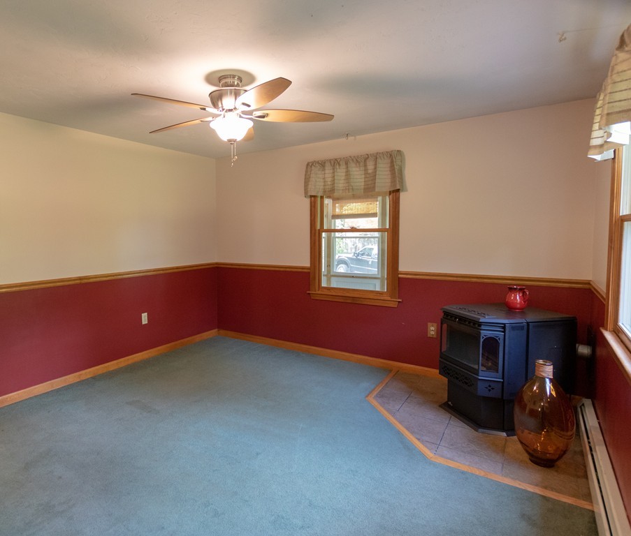 193 Southbridge Road Charlton, MA 01507 - Photo 8 of 30 Gallery Image 8
