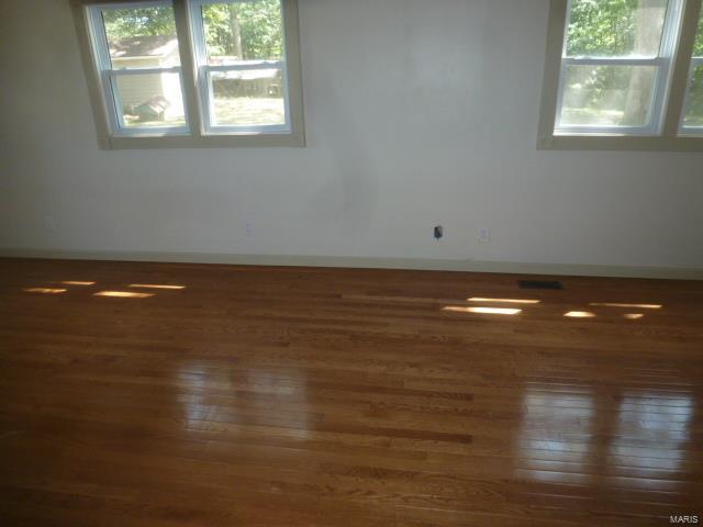4293 Hoover Road Oakdale, IL 62268 - Photo 4 of 17 Gallery Image 4