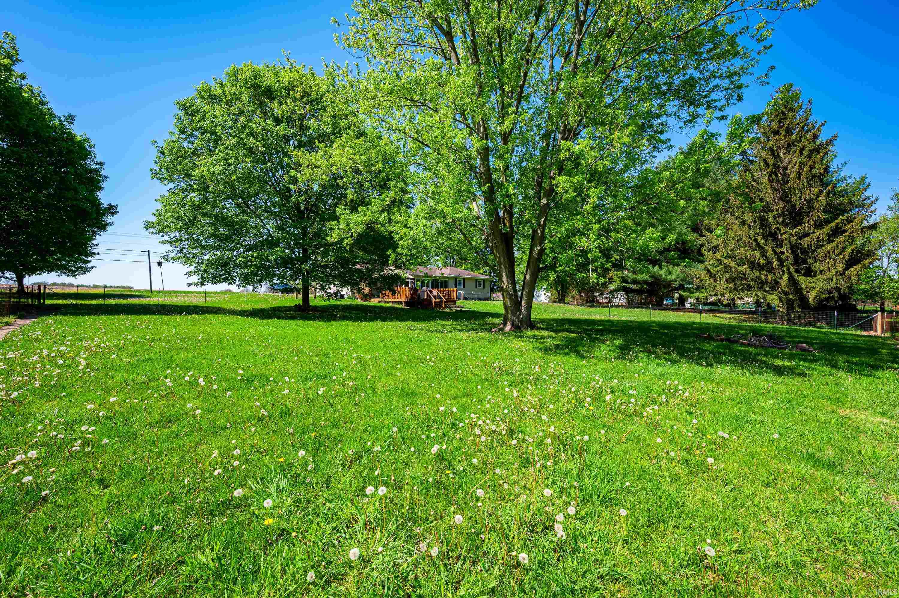 4172 West Crystal Lake Road Warsaw, IN 46580 - Photo 27 of 34 Gallery Image 27