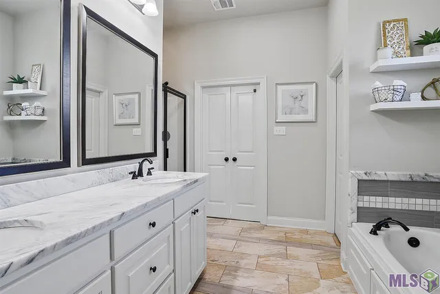 $2,600 | 8148 Valencia Court, Baton Rouge, LA 70820