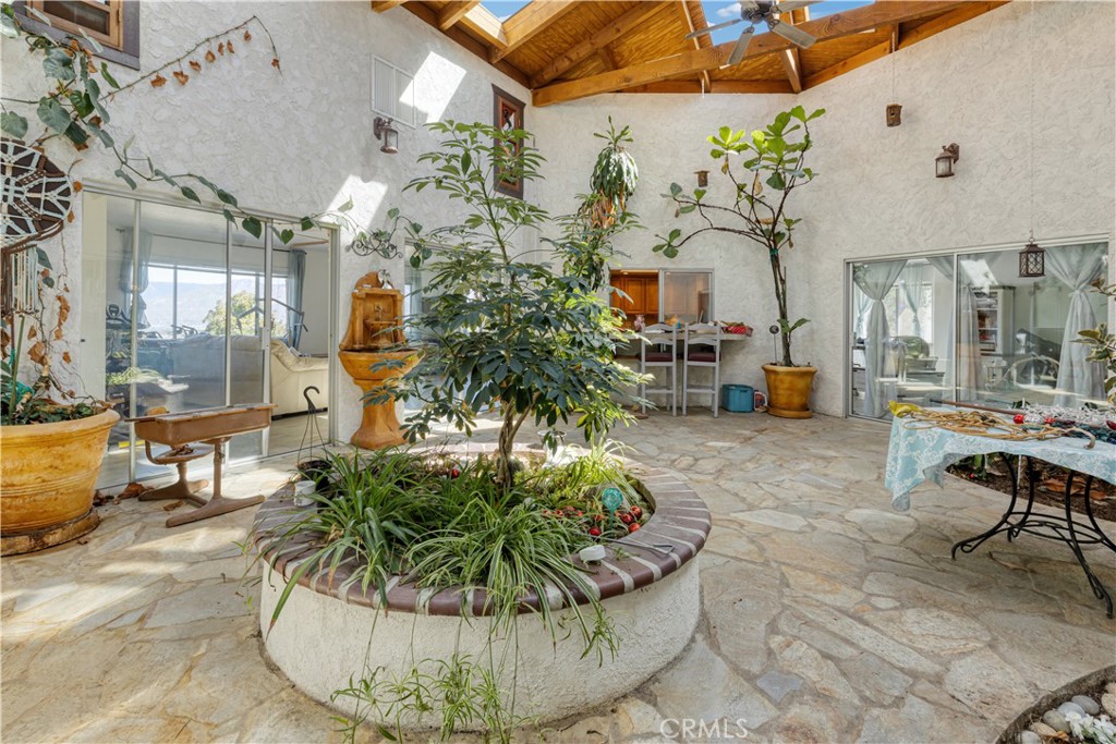 11485 Crafton Avenue Redlands, CA 92374 - Photo 3 of 29