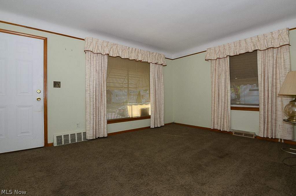 1541 Mapledale Road Wickliffe, OH 44092 - Photo 7 of 18 Gallery Image 7