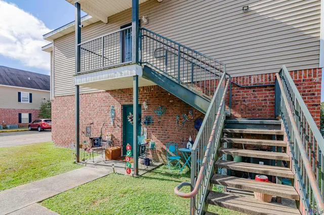 $85,000 | 31855 Highway 16, Unit 1003, Denham Springs, LA 70726