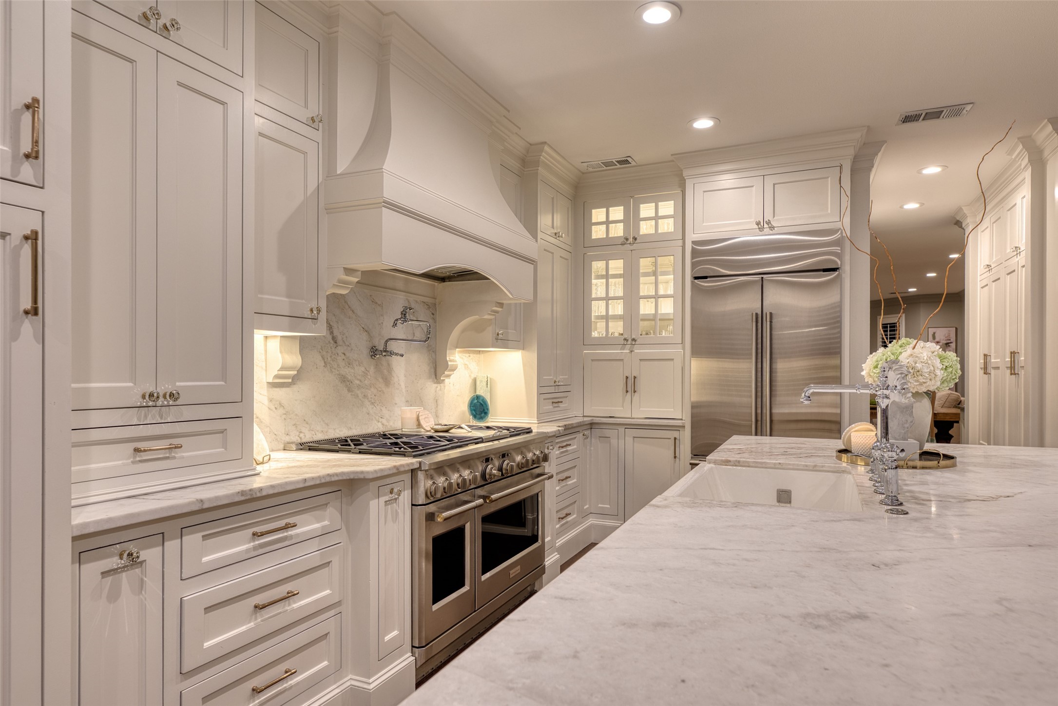 19522 Tamarack Way Houston, TX 77094 - Photo 11 of 50 a kitchen with stainless steel appliances granite countertop a stove and a refrigerator