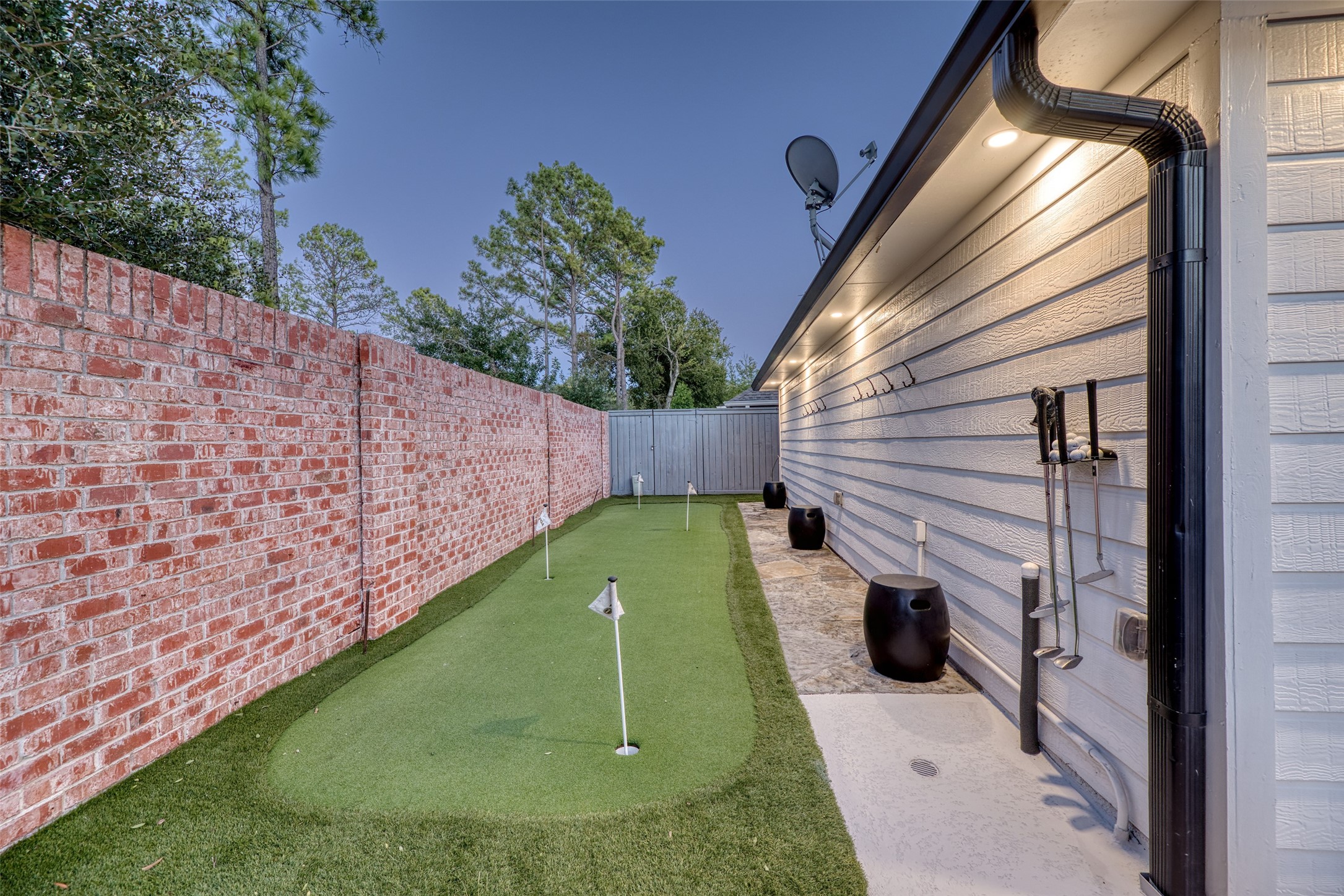 19522 Tamarack Way Houston, TX 77094 - Photo 40 of 50 a view of a back yard with a house