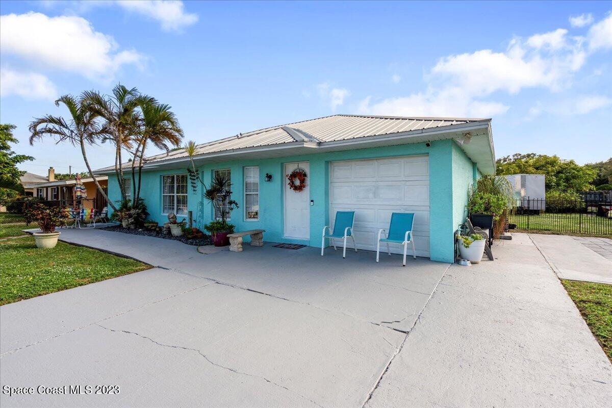 801 Cedar Drive Melbourne, FL 32901 - Photo 2 of 24 20-DSC00680