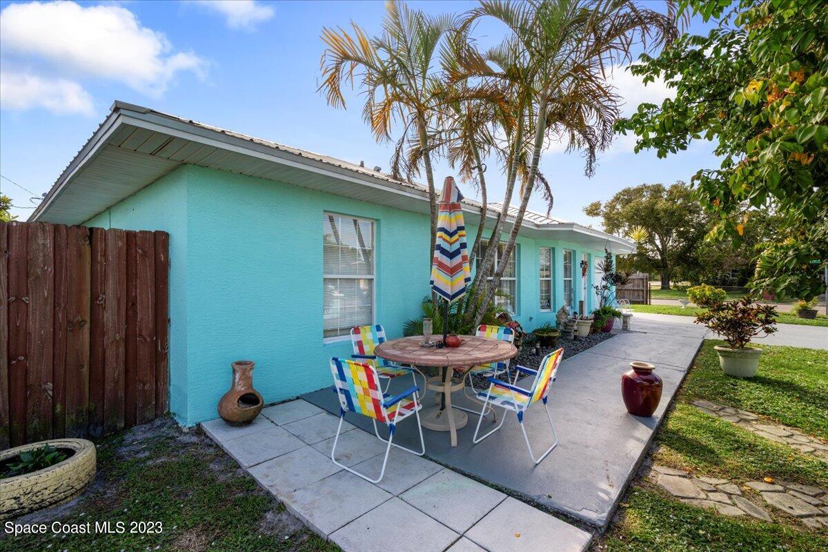 801 Cedar Drive Melbourne, FL 32901 - Photo 6 of 24 04-DSC00685