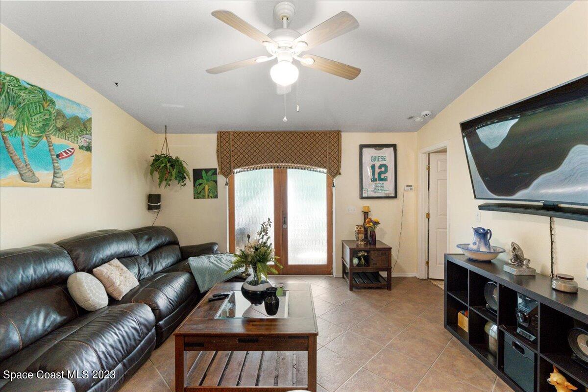 801 Cedar Drive Melbourne, FL 32901 - Photo 10 of 24 33-DSC00572