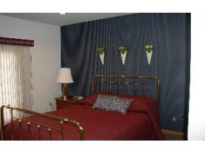 2802 Pointe Cove Road Bloomington, IN 47401 - Photo 12 of 16 Gallery Image 12