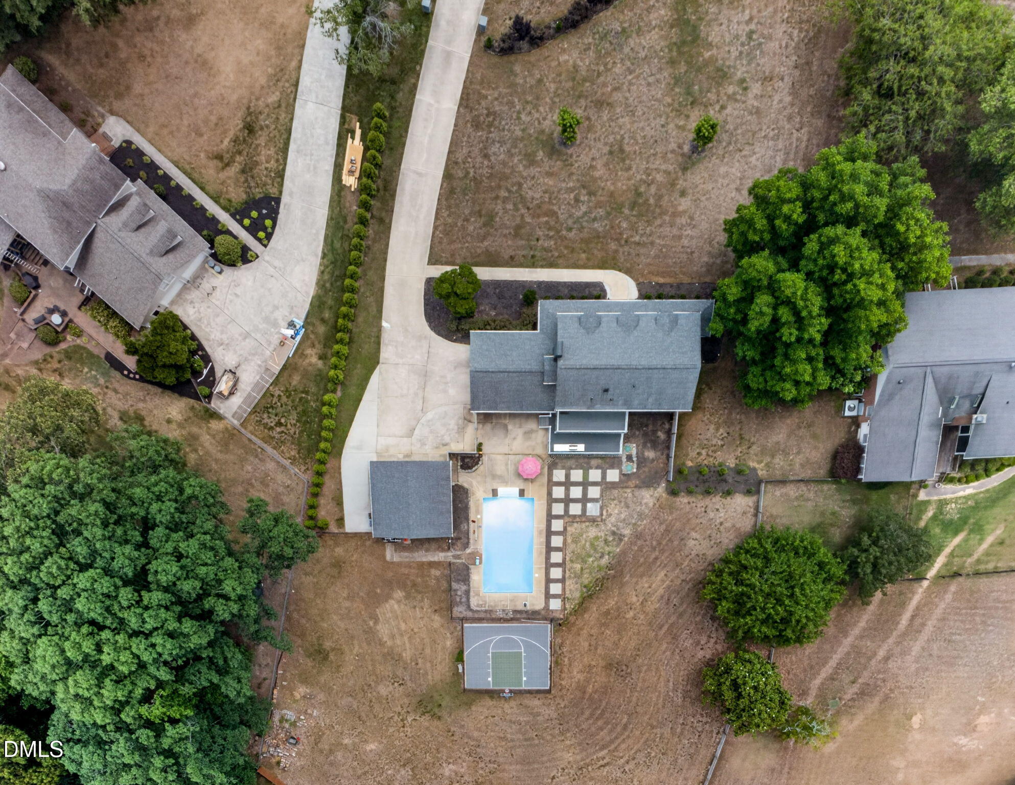 3908 Inland Court Raleigh, NC 27606 - Photo 5 of 56