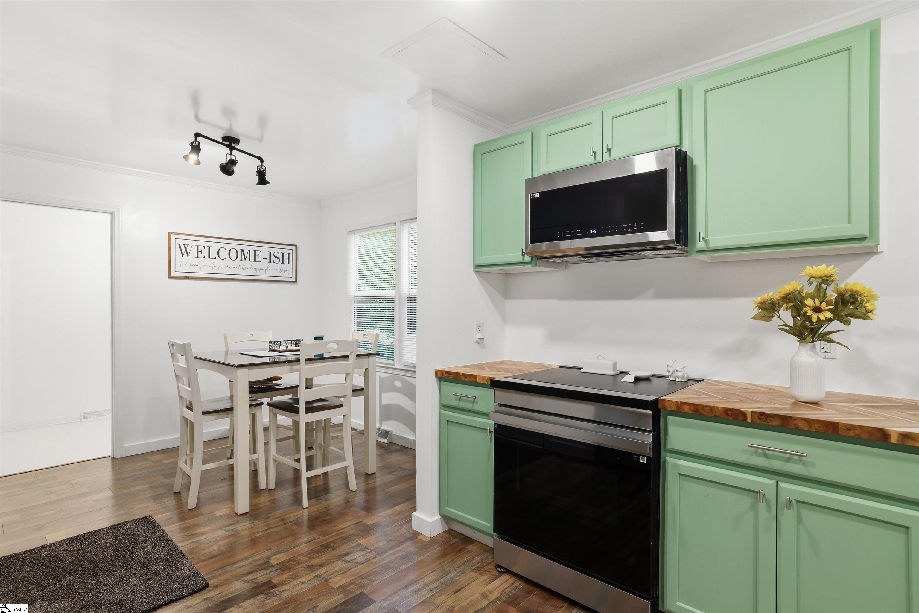 127 Robinwood Lane Pelzer, SC 29669 - Photo 17 of 44