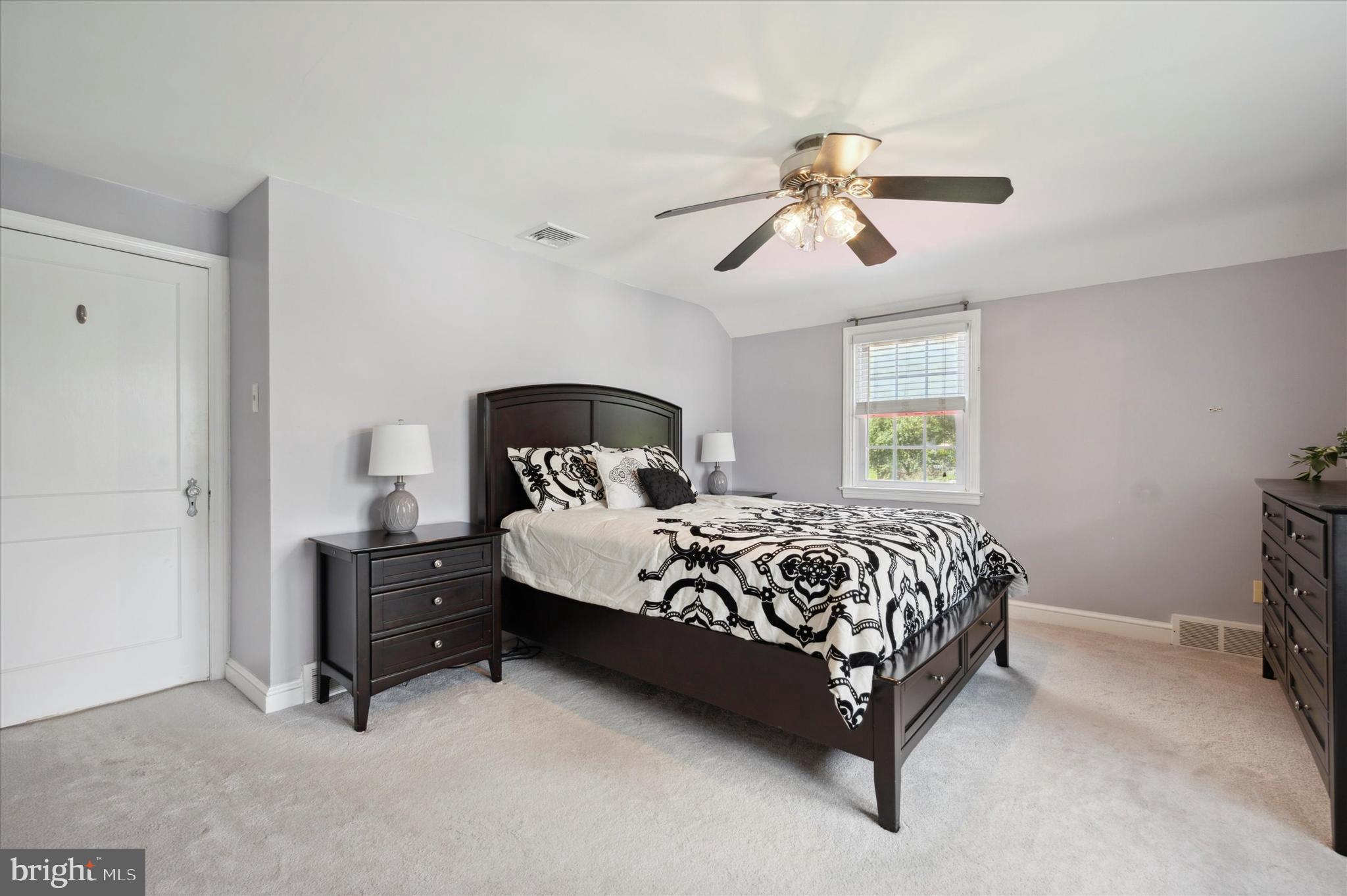 102 Heatherwood Road Havertown, PA 19083 - Photo 14 of 25 Primary Bedroom