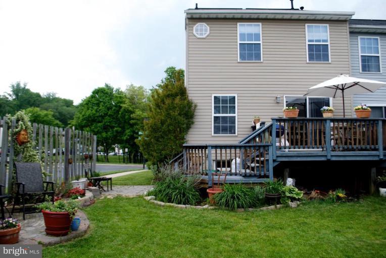 5060 Castlestone Drive Rosedale, MD 21237 - Photo 2 of 24 Deck