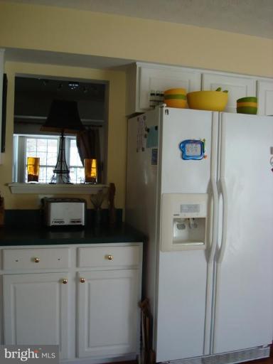 5060 Castlestone Drive Rosedale, MD 21237 - Photo 11 of 24 Kitchen #3