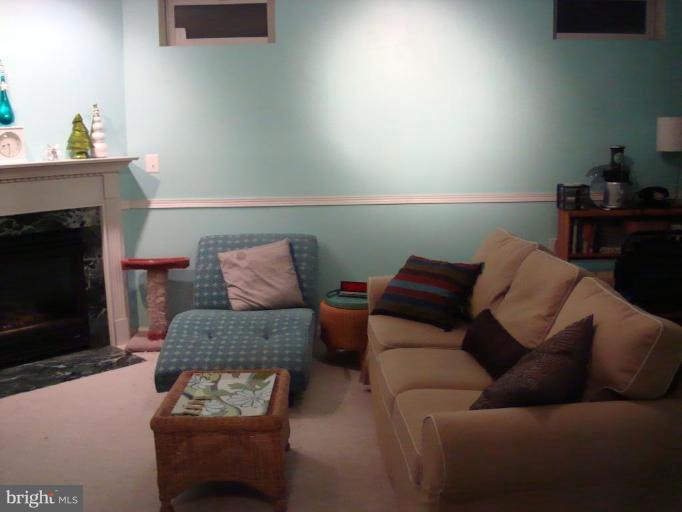 5060 Castlestone Drive Rosedale, MD 21237 - Photo 14 of 24 Family Room