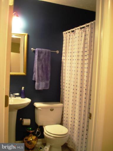 5060 Castlestone Drive Rosedale, MD 21237 - Photo 20 of 24 Bath #3