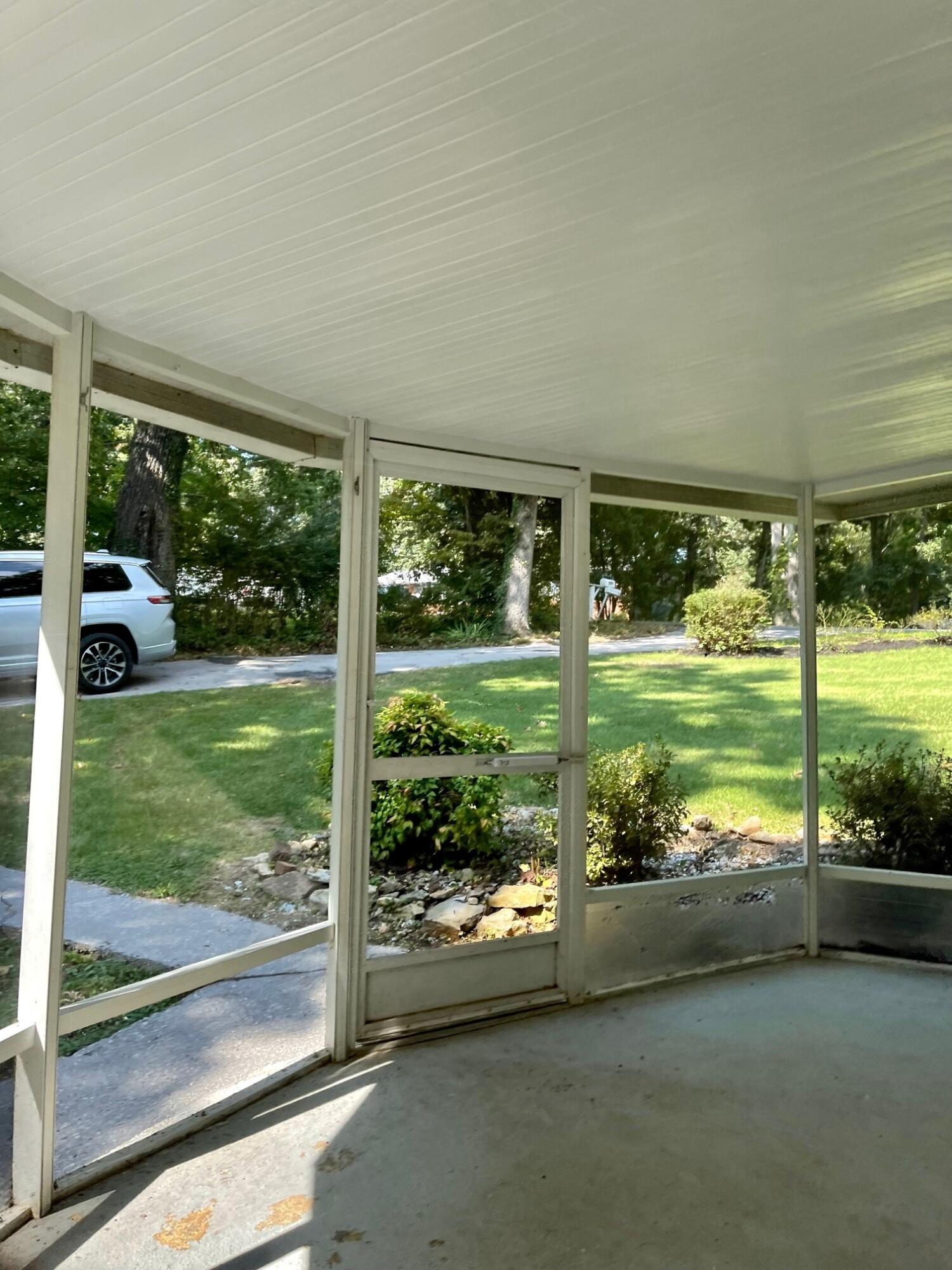 111 Sundance Road Maryville, TN 37801 - Photo 27 of 40 26