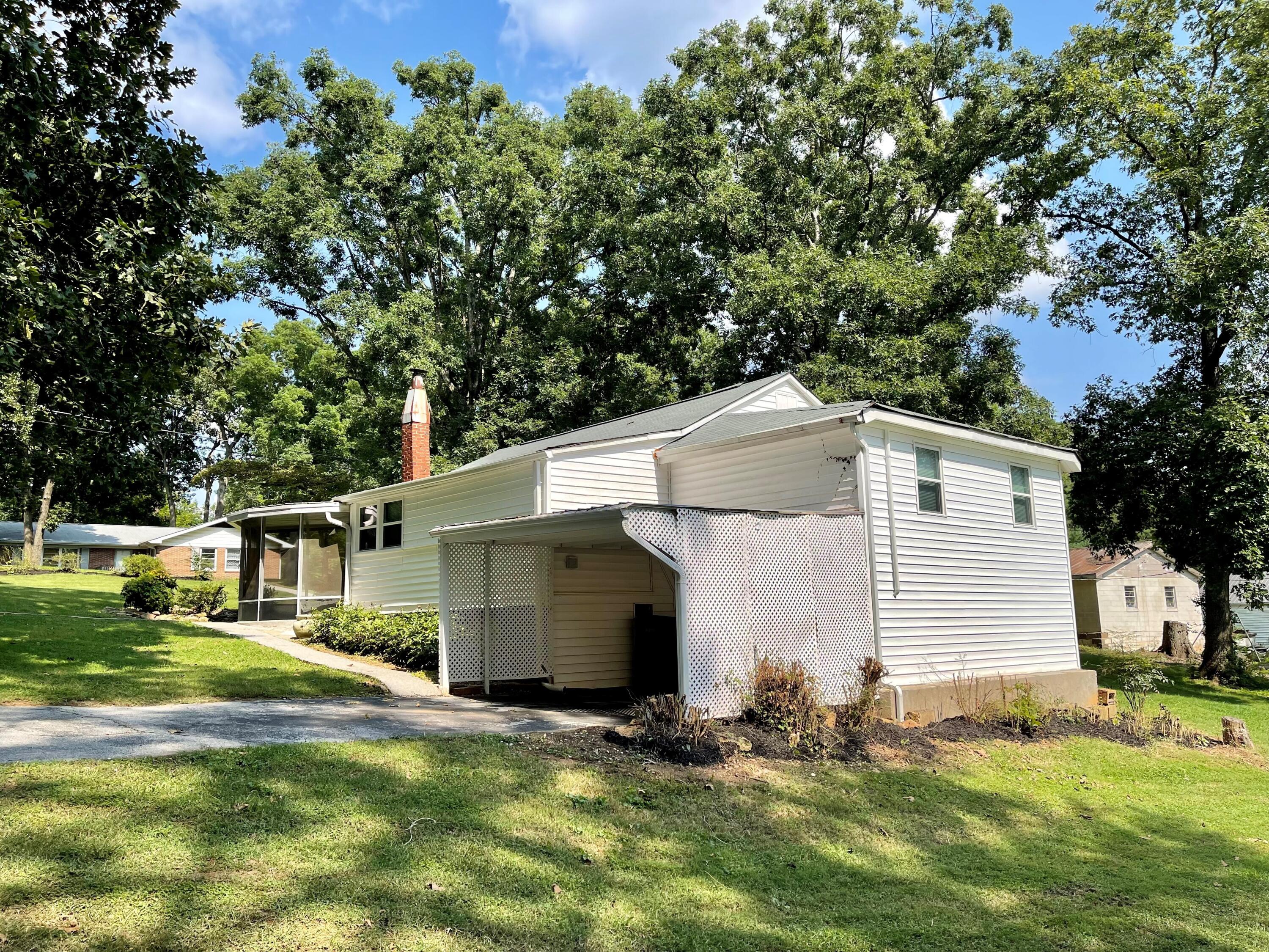 111 Sundance Road Maryville, TN 37801 - Photo 9 of 40 09