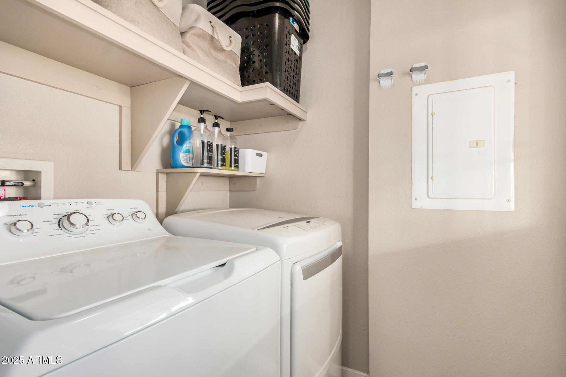12721 West Greenway Road, Unit 200 El Mirage, AZ 85335 - Photo 21 of 25 Laundry