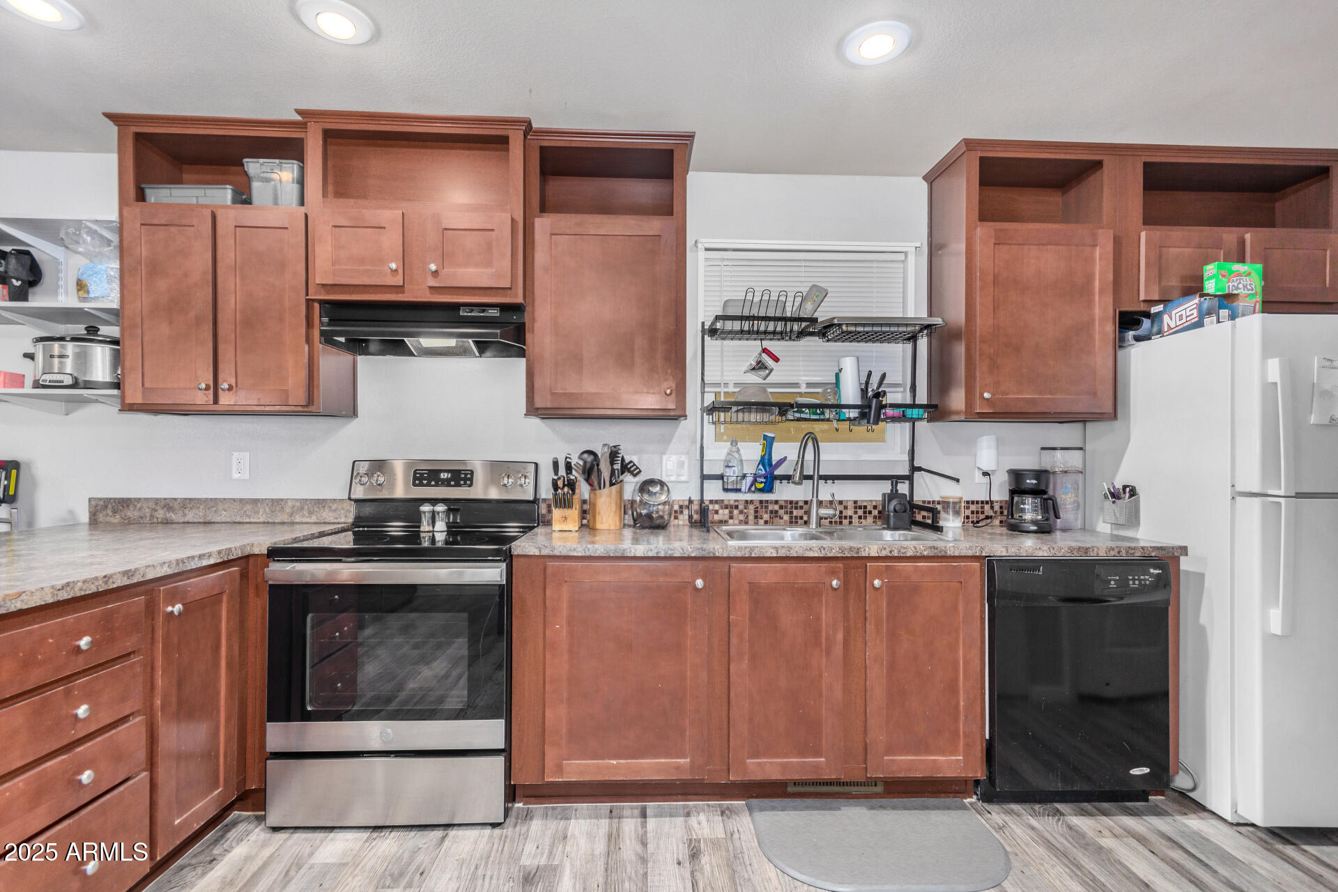 12721 West Greenway Road, Unit 200 El Mirage, AZ 85335 - Photo 10 of 25 13 - Greenway