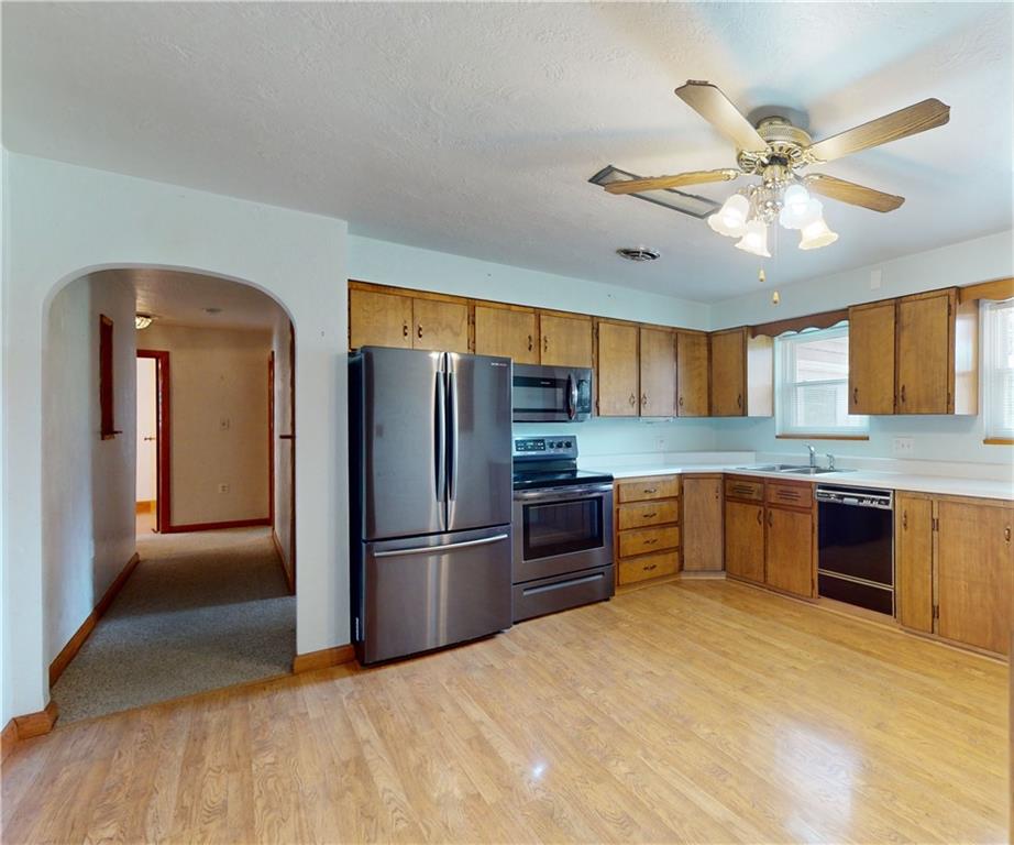 3141 Oneida Valley Road Hilliards, PA 16040 - Photo 8 of 40 Gallery Image 8