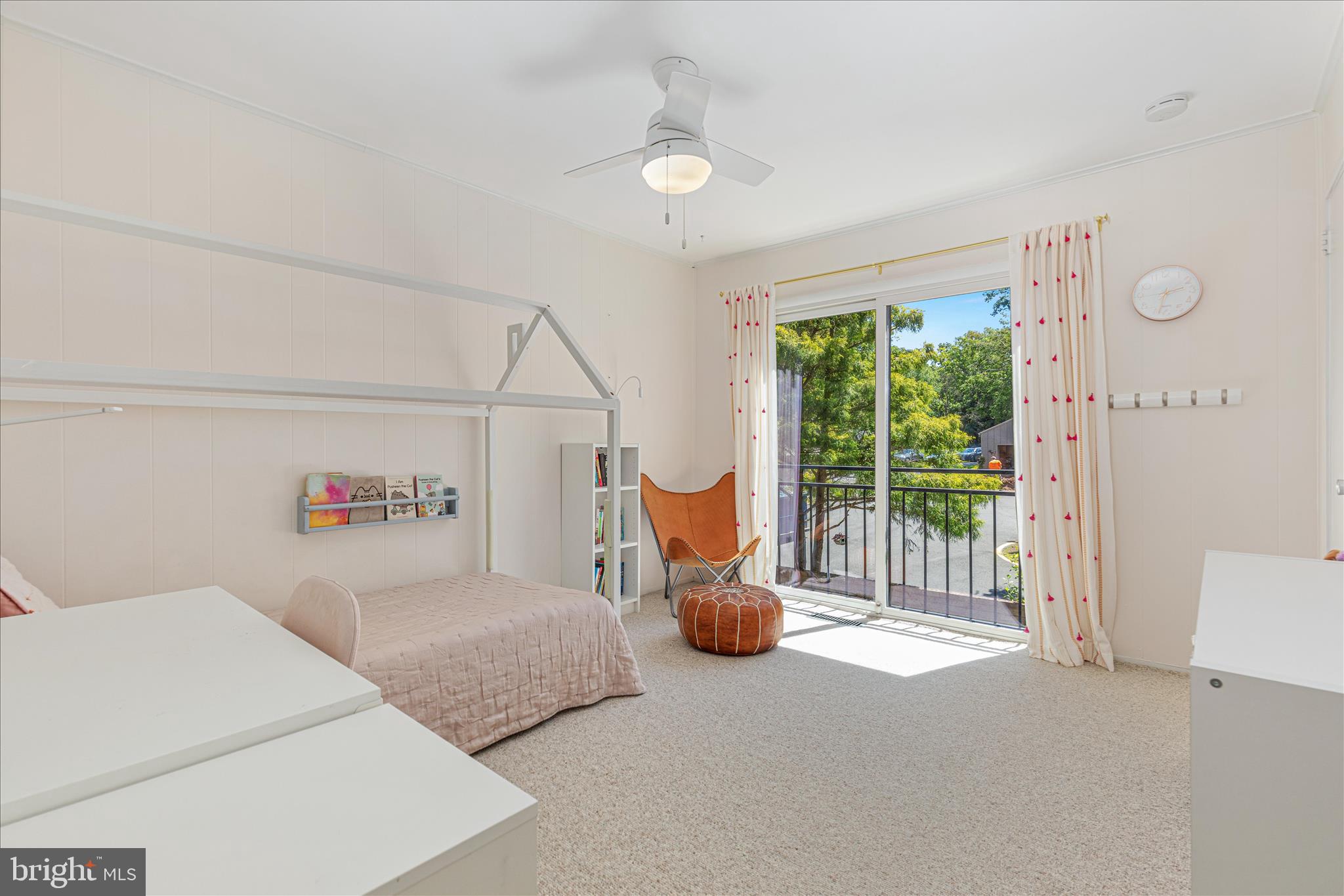 12108 Quorn Lane Reston, VA 20191 - Photo 27 of 91 Bedroom #2 | Upper Level