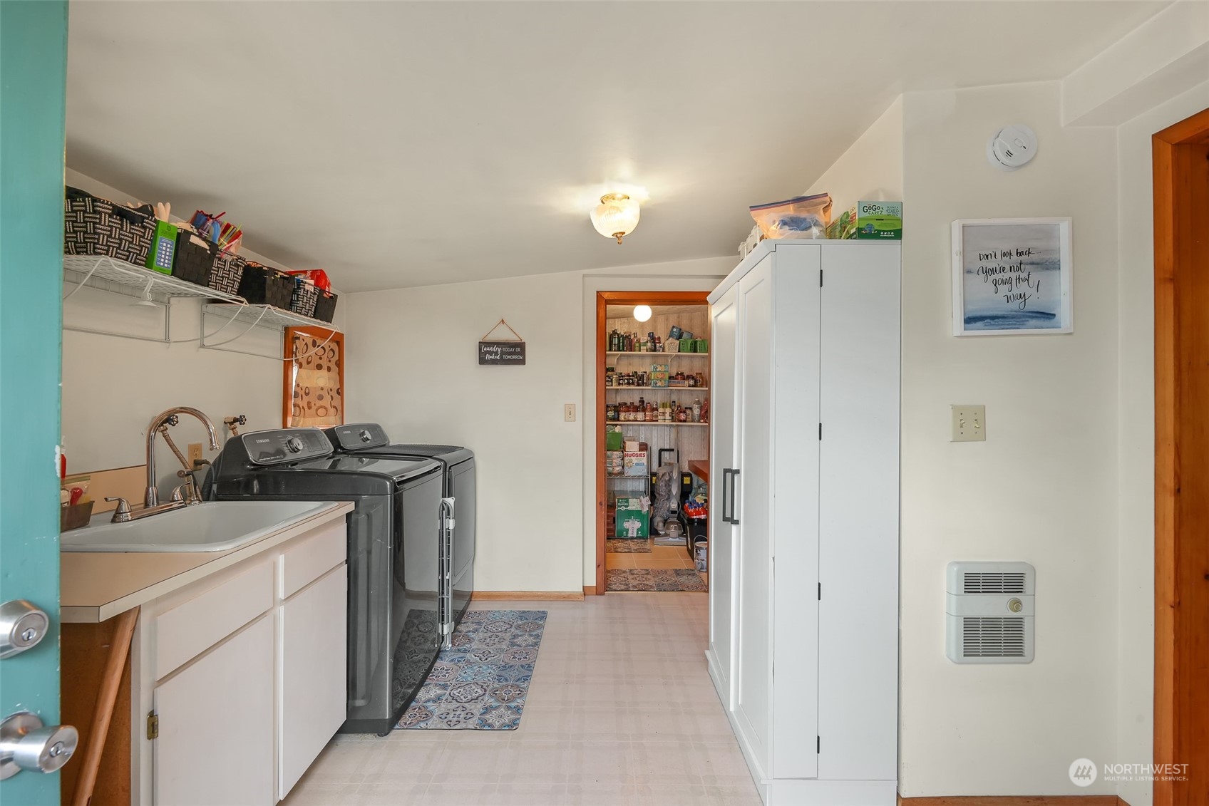19017 Cook Road Burlington, WA 98233 - Photo 12 of 36 Gallery Image 12