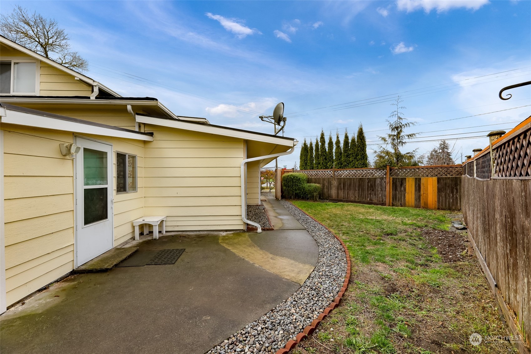 19017 Cook Road Burlington, WA 98233 - Photo 24 of 36 Gallery Image 24