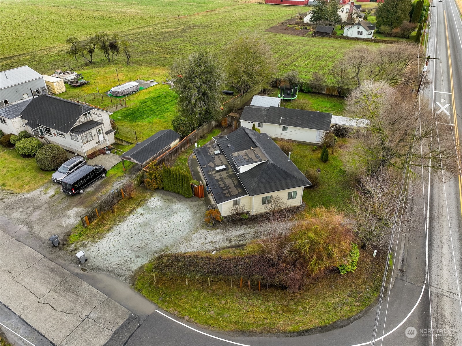 19017 Cook Road Burlington, WA 98233 - Photo 36 of 36 Gallery Image 36