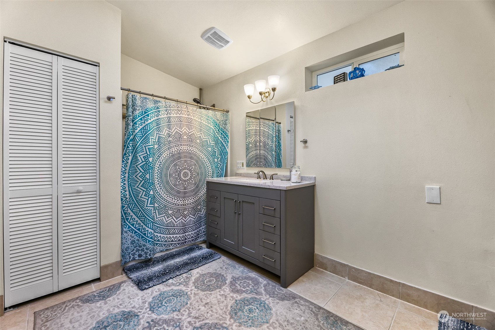 19017 Cook Road Burlington, WA 98233 - Photo 10 of 36 Gallery Image 10