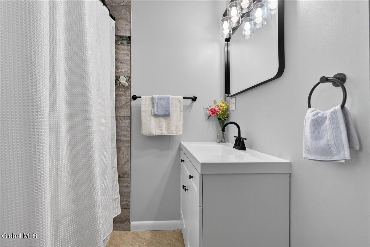 4 Sunset View Avenue Brunswick, NY 12180 - Photo 20 of 26 28-4 SUNSET VIEW-15