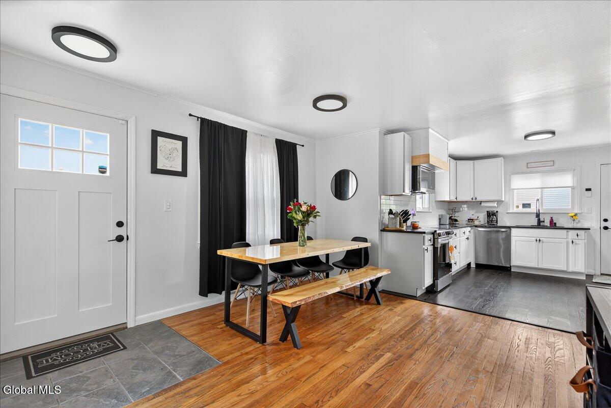 4 Sunset View Avenue Brunswick, NY 12180 - Photo 4 of 26 40-4 SUNSET VIEW-2