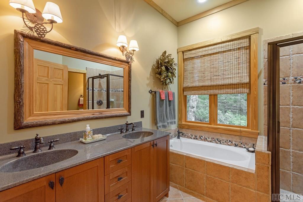 32 Rendezvous Ridge Cashiers, NC 28717 - Photo 45 of 60 Gallery Image 45