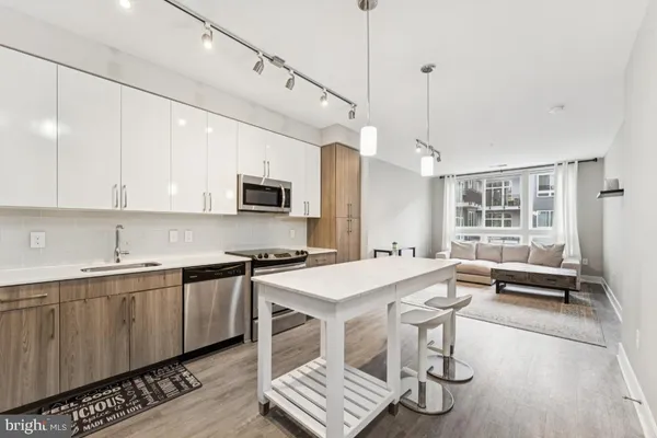 $355,000 | 145 Riverhaven Drive, Unit 358, Oxon Hill, MD 20745