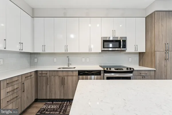 $355,000 | 145 Riverhaven Drive, Unit 358, Oxon Hill, MD 20745