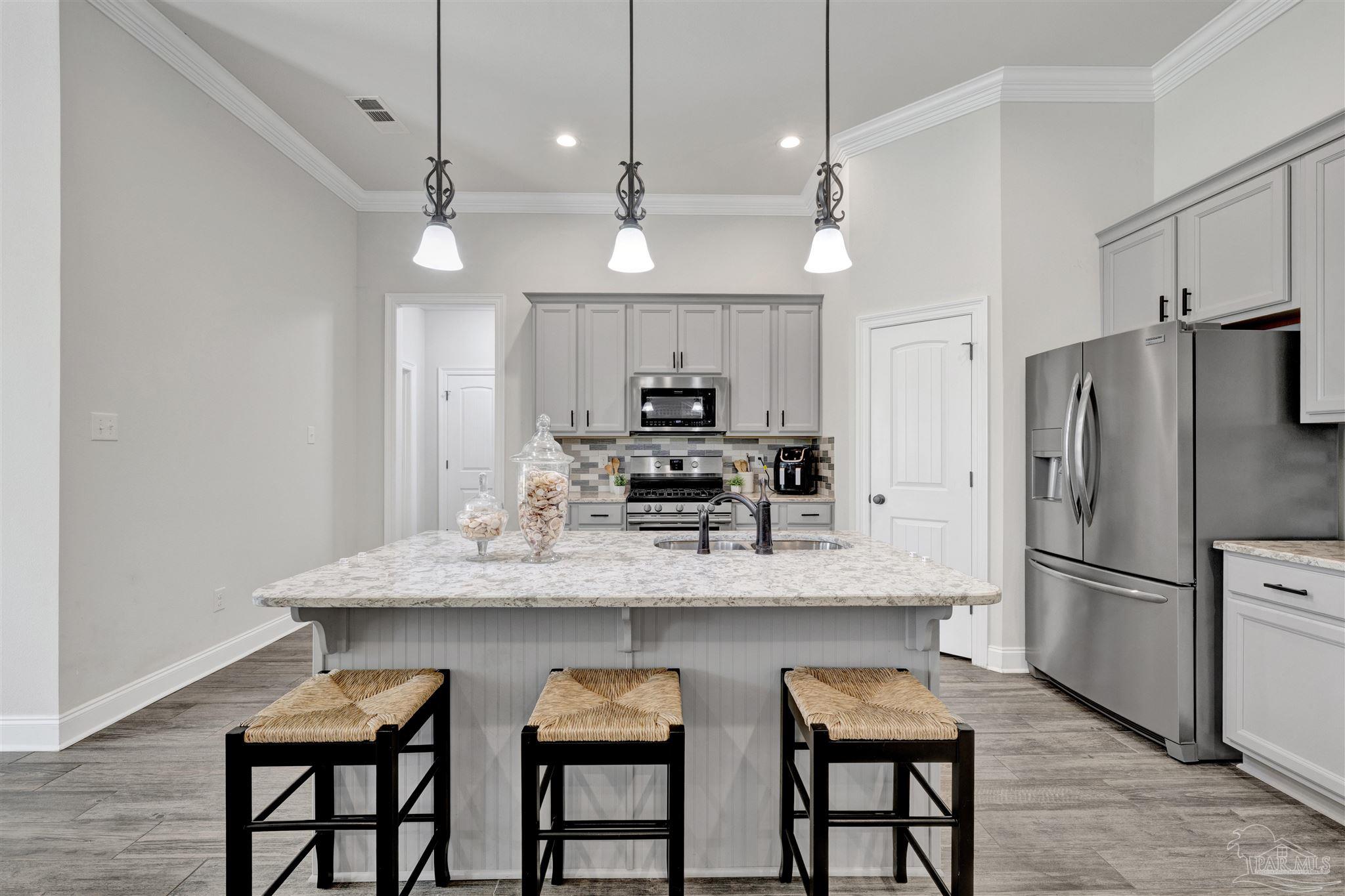 1576 Sawyers Rdg Cove Cantonment, FL 32533 - Photo 4 of 23