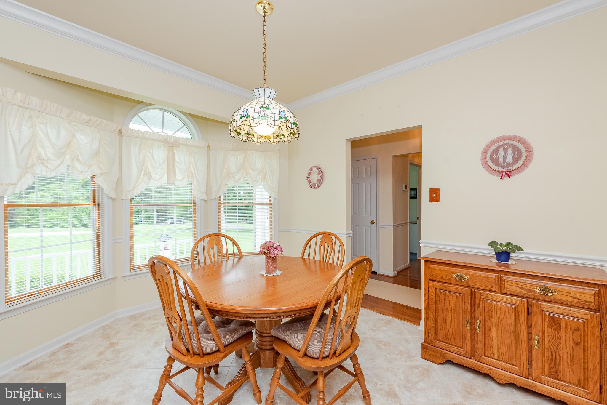 4923 Carroll Manor Road Baldwin, MD 21013 - Photo 7 of 35 Kitchen/Dining Room Combo