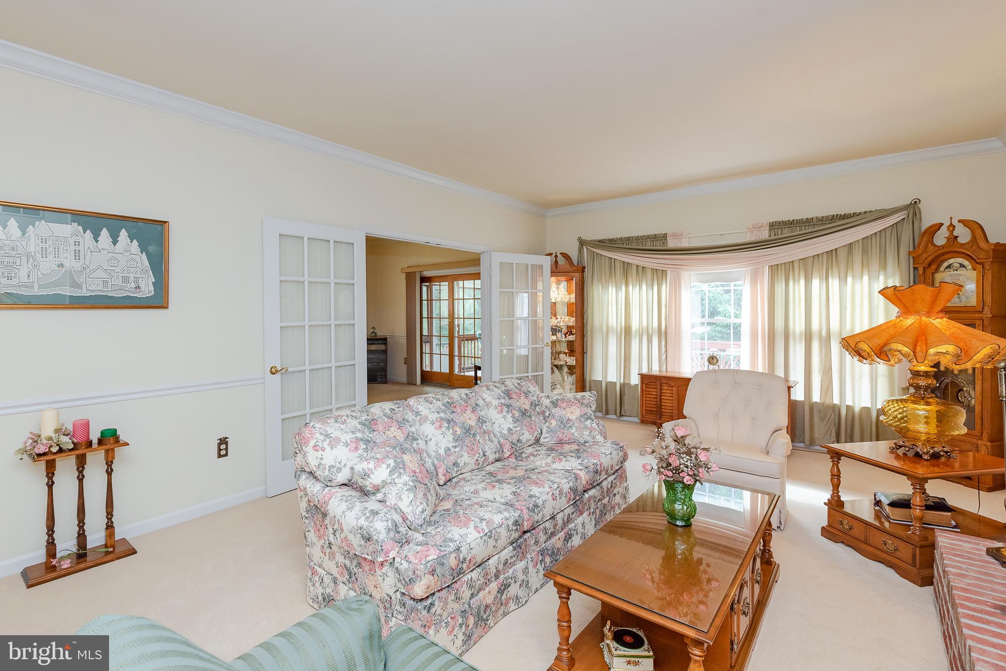 4923 Carroll Manor Road Baldwin, MD 21013 - Photo 8 of 35 Family Room