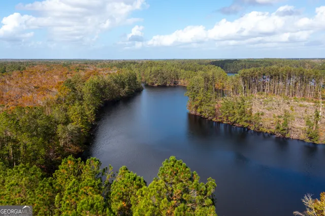 a view of a lake with houses