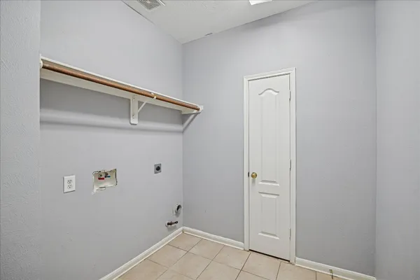 $425,000 | 17610 Forest Haven Trail, Tomball, TX 77375