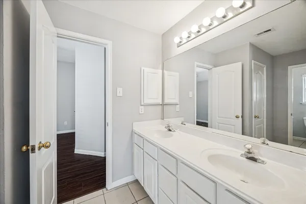 $425,000 | 17610 Forest Haven Trail, Tomball, TX 77375