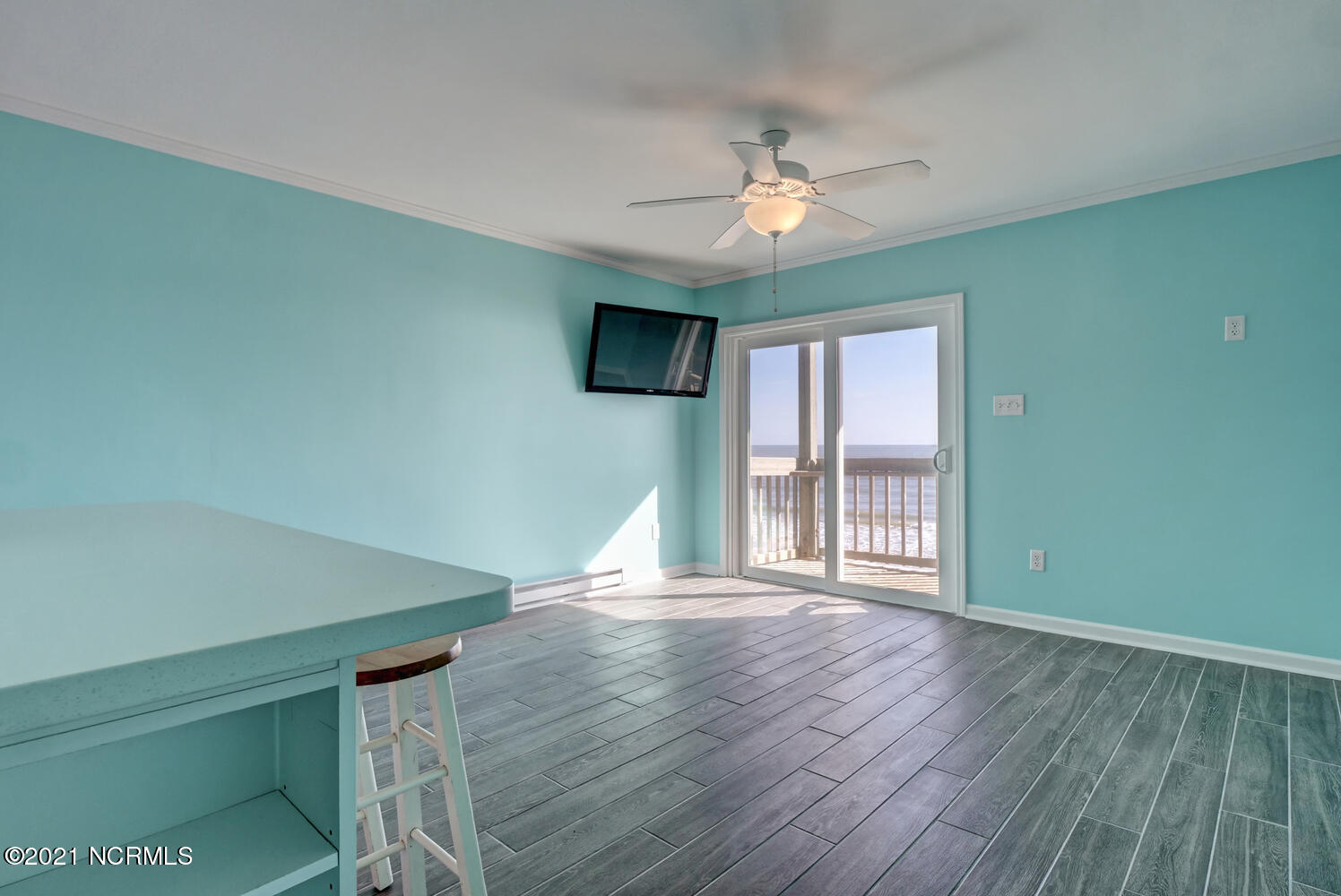 2196 New River Inlet Road, Unit 165 North Topsail Beach, NC 28460 - Photo 8 of 23 2196 New River Inlet Rd 165-large-010-01