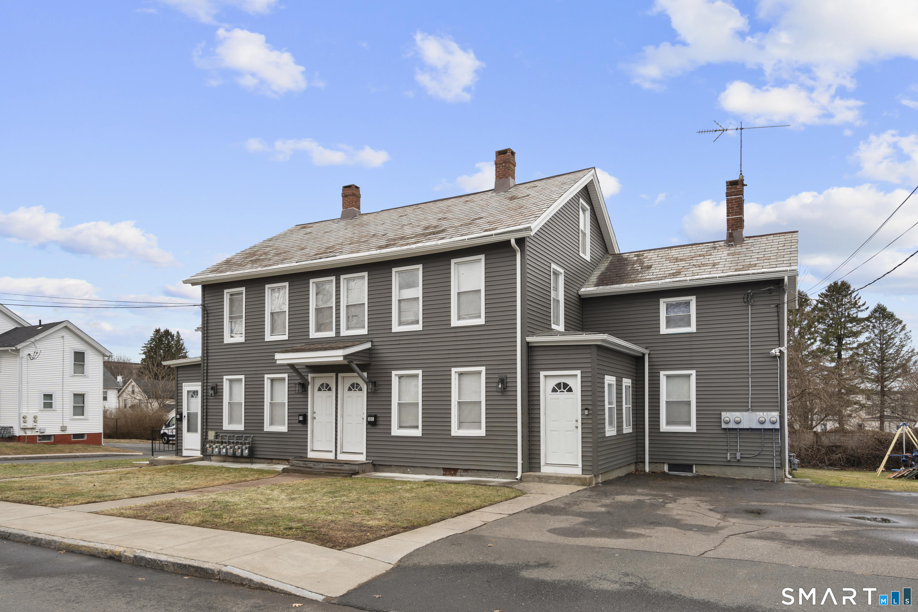 97 Pleasant Street Enfield, CT 06082 - Photo 1 of 18