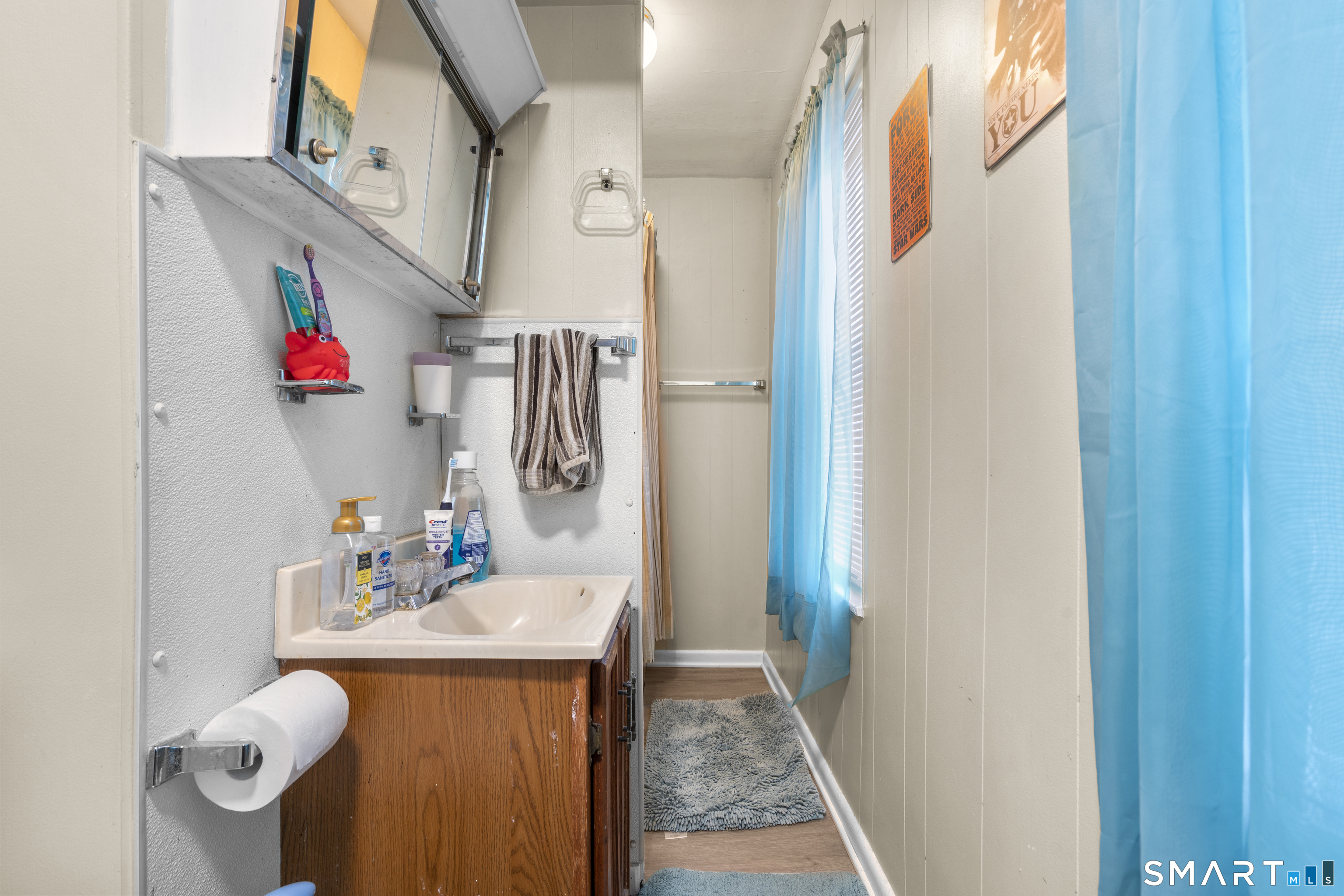 97 Pleasant Street Enfield, CT 06082 - Photo 14 of 18