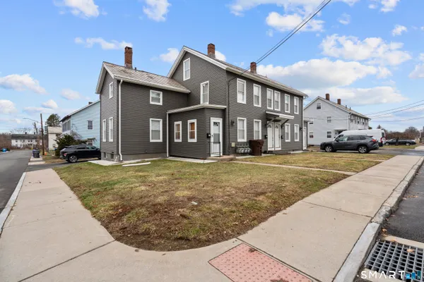 $500,000 | 97 Pleasant Street, Enfield, CT 06082