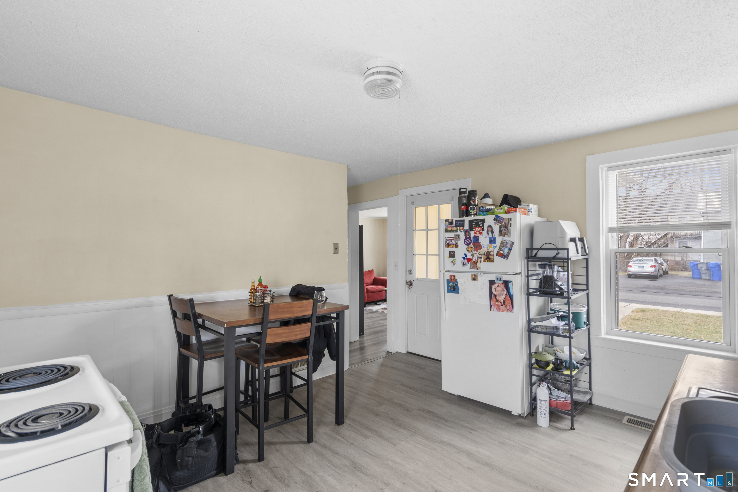 97 Pleasant Street Enfield, CT 06082 - Photo 5 of 18